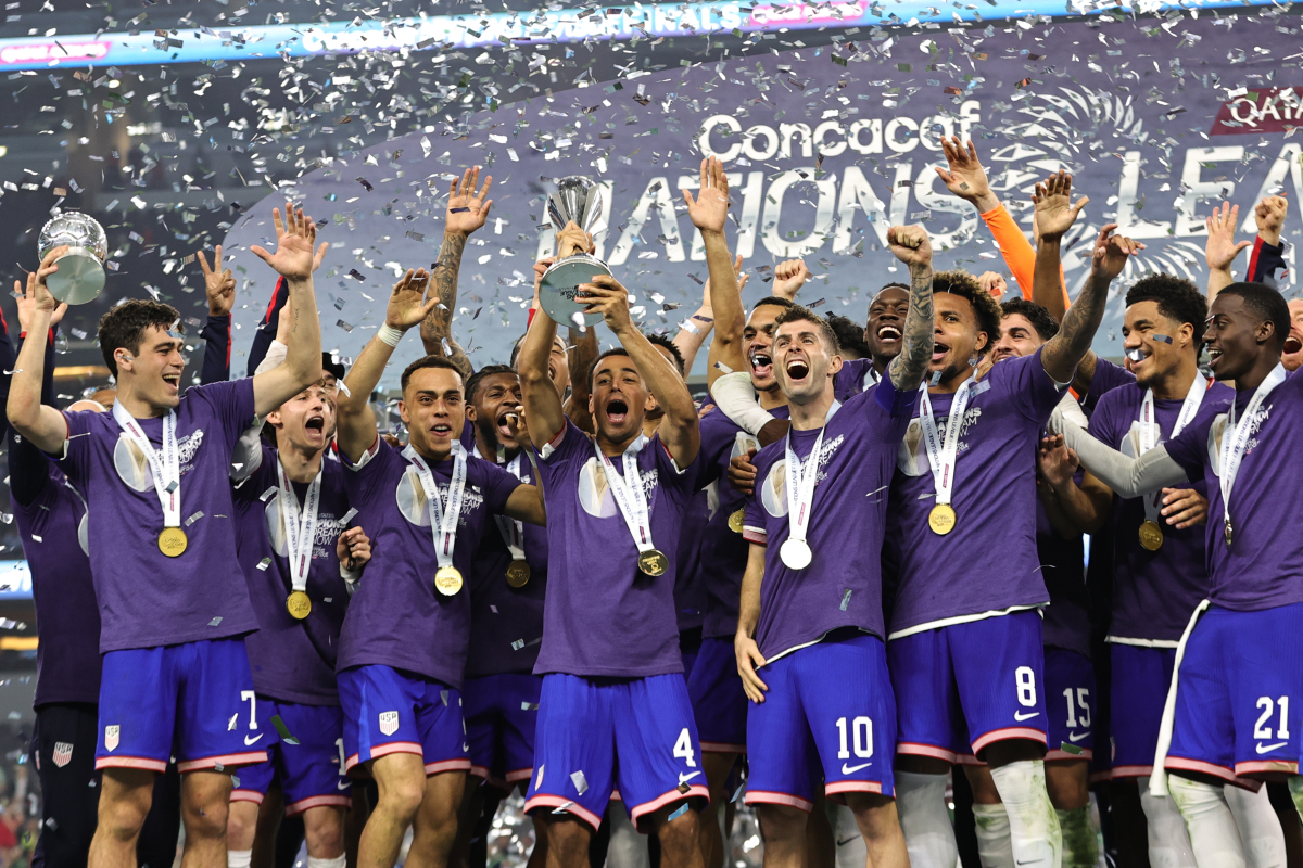 爱游戏-关于冲刺阶段突围战来临，新疆广汇围绕欧冠远射贴柱，信心回归，球队文化再被提及的信息